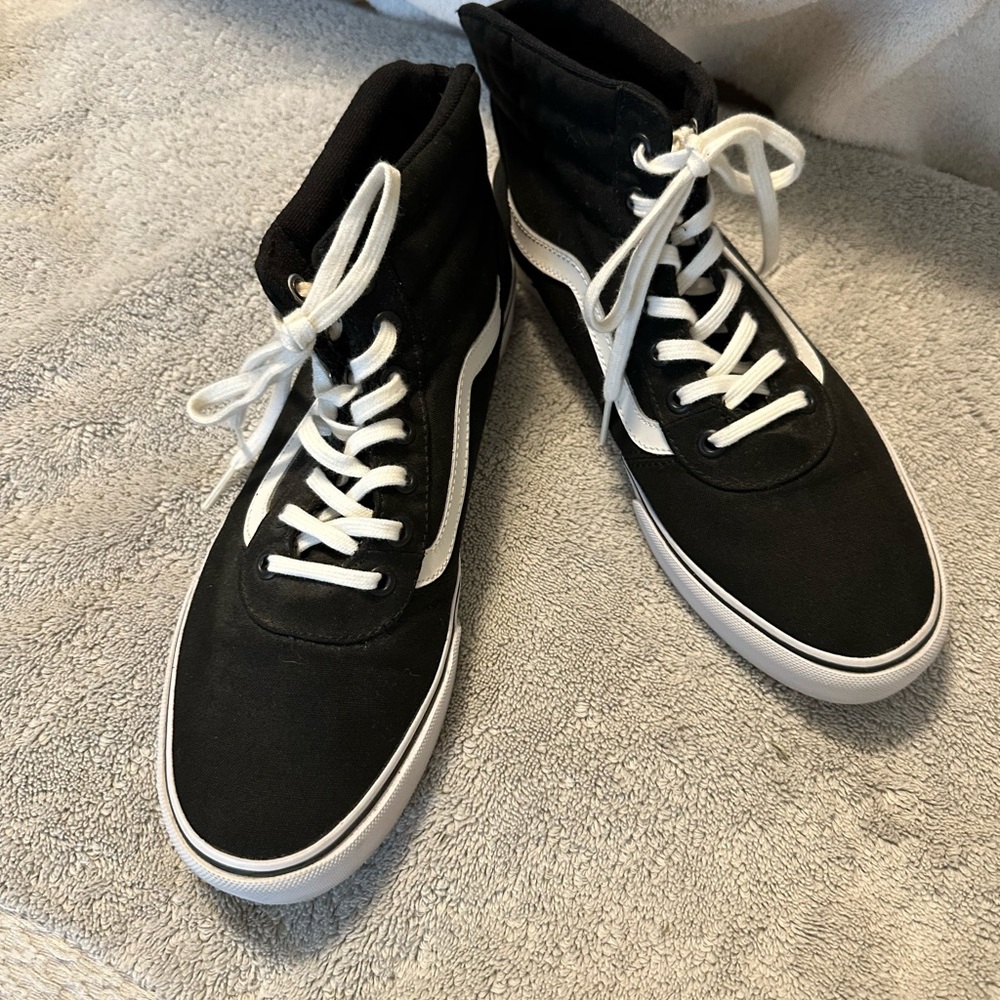 Vans Classic Old Skool Mid Cab Women's Size 10 Black White Sneakers Lace Up